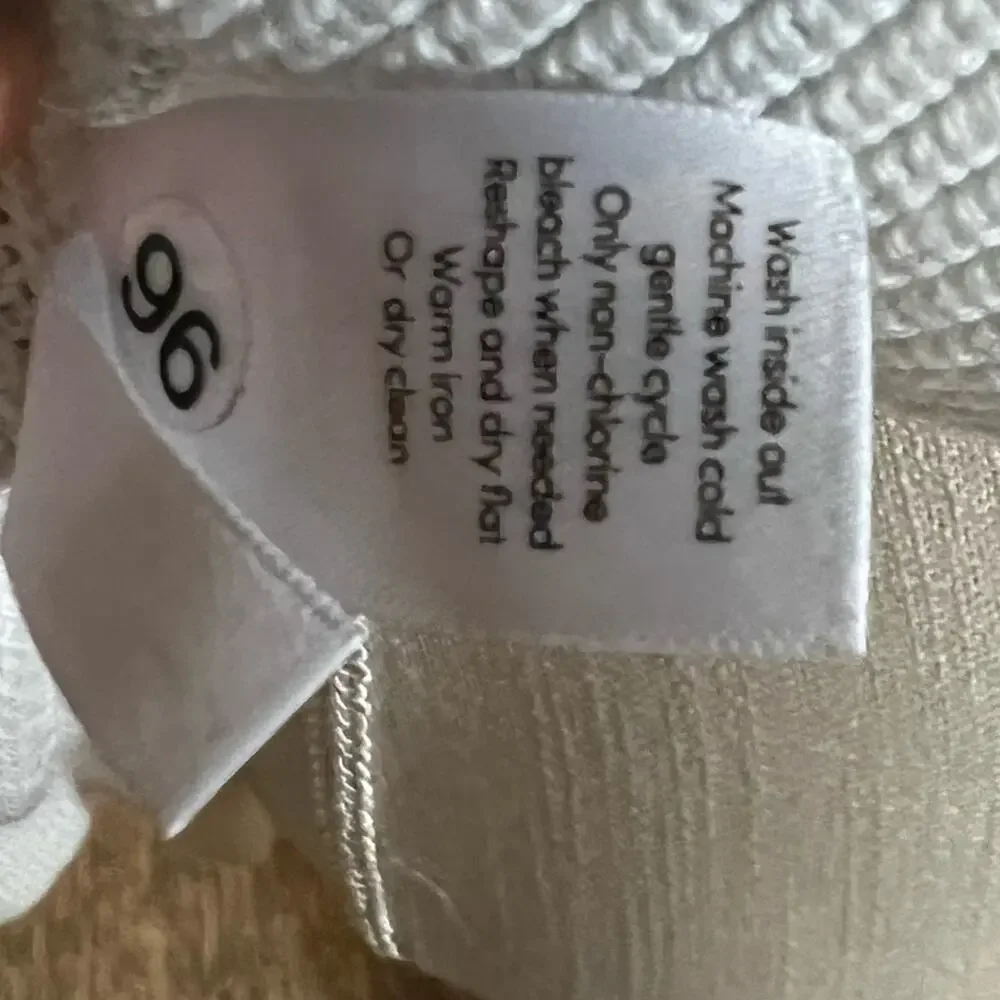 Athleta Rest Day Asymmetric Crewneck Sweater in White Size XS - Picture 8 of 9